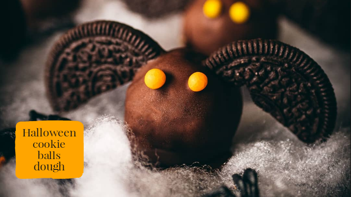 Halloween cookie dough balls en forme de chauve-souris